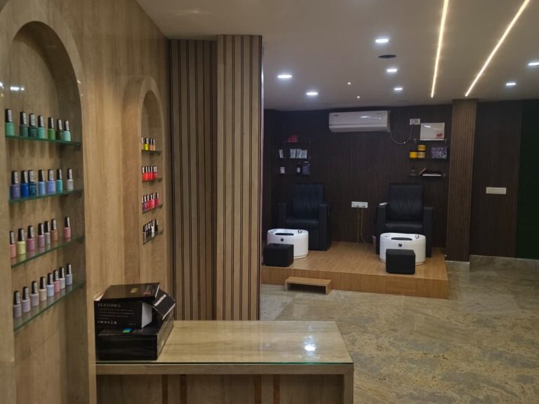 Second-Floor-Studio-Club-Salon-Staff